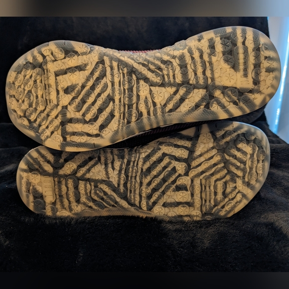 Nobull Women's Cabernet Zebra Trainer - Picture 5 of 7